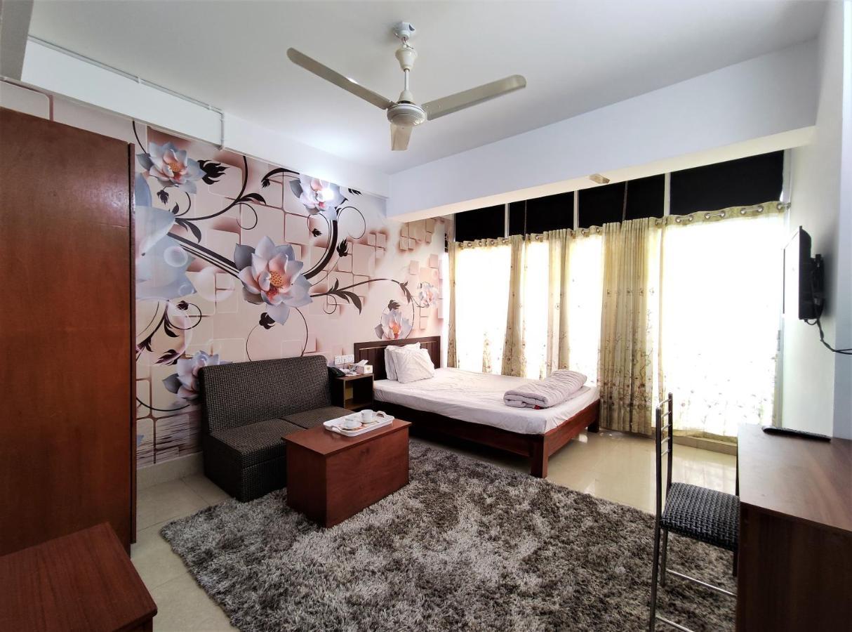 Hotel Pushpo Bilash Khulna Esterno foto